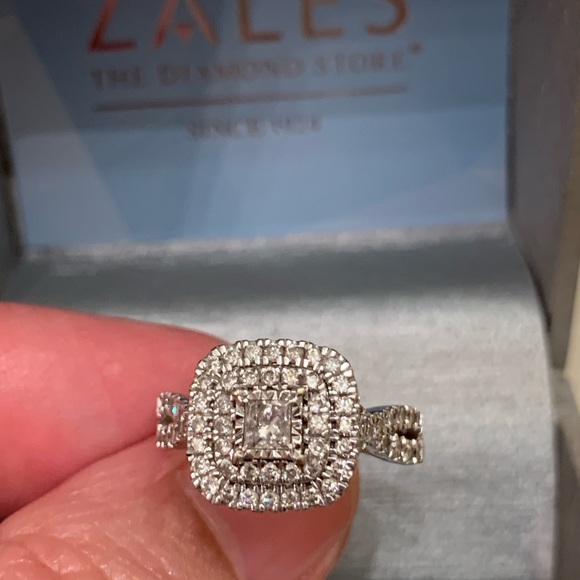 1 cttw Diamond Gold Ring - Picture 2 of 8